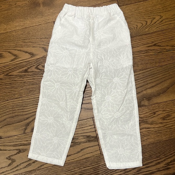 Girls White Pants - Picture 1 of 2